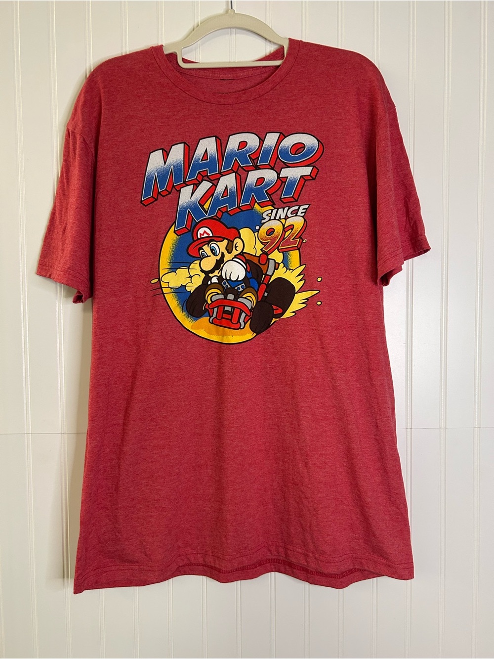 Mario Kart Red Graphic Tee Size Large